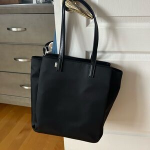 Beis Commenter Tote